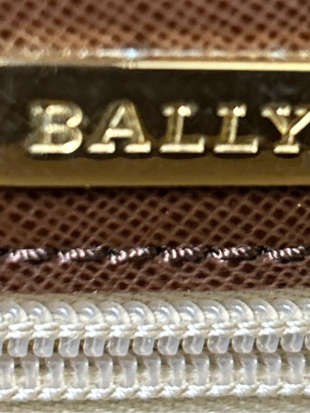 Bally Leather Briefcase in Brown with Gold-Tone Lock Approx. 15 x 10.5 x 2.5 - Picture 11 of 15